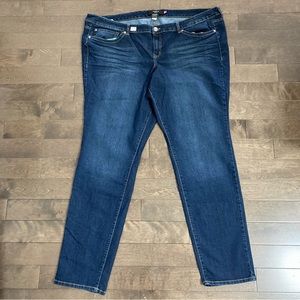 Torrid Size 28XT High Rise Dark Wash Denim Inseam 35 Inches